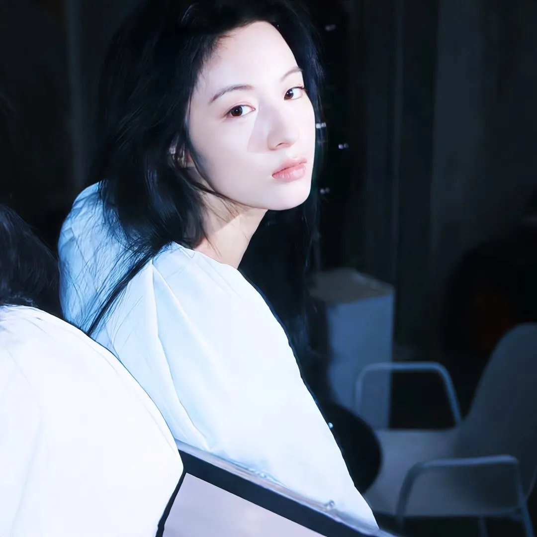 隐身女人